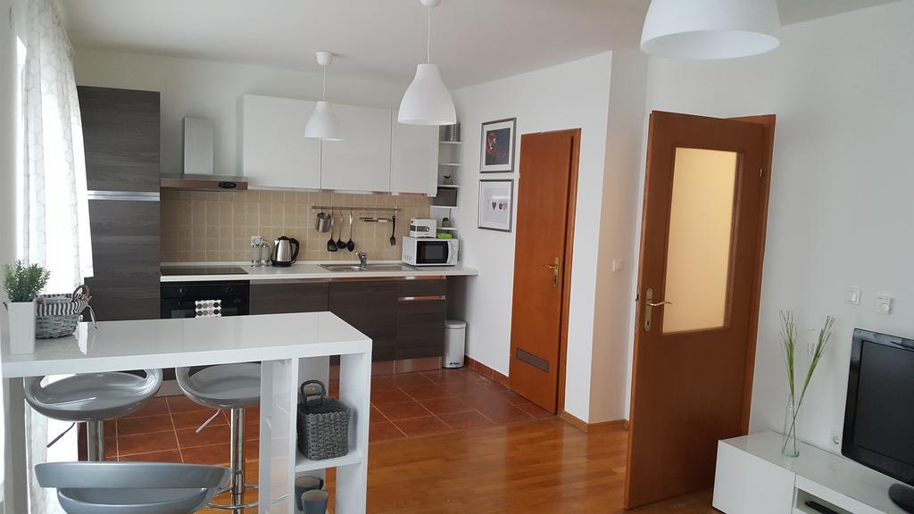 Apartment Roko Осієк Екстер'єр фото