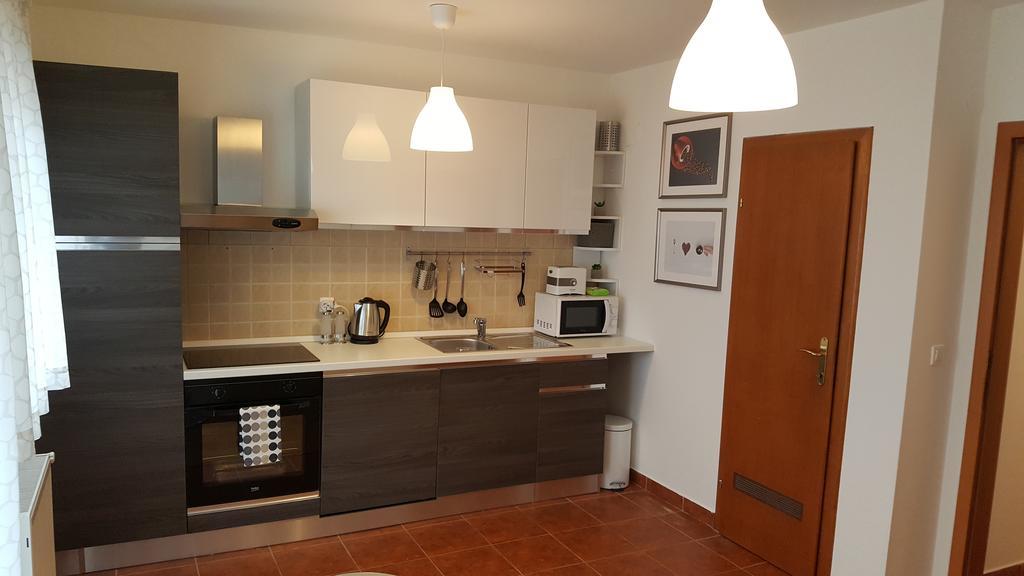 Apartment Roko Осієк Екстер'єр фото